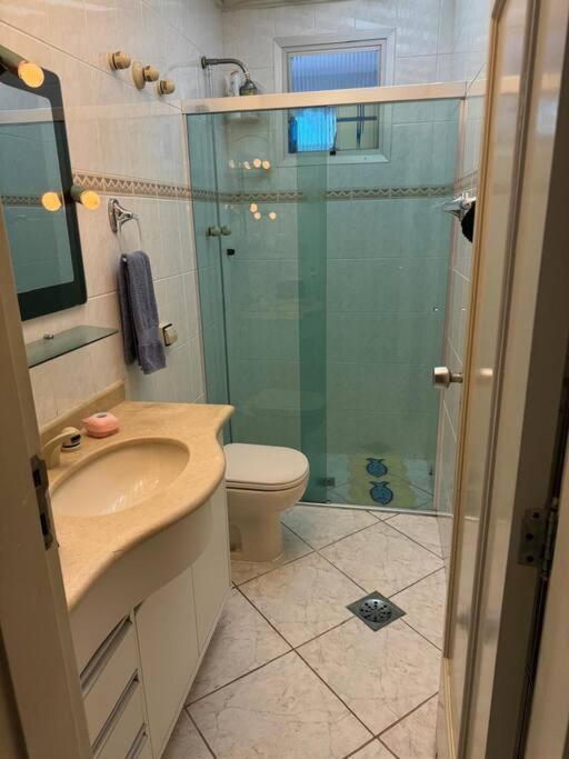 Apartamento Com Vista Mar Гуаружа Экстерьер фото