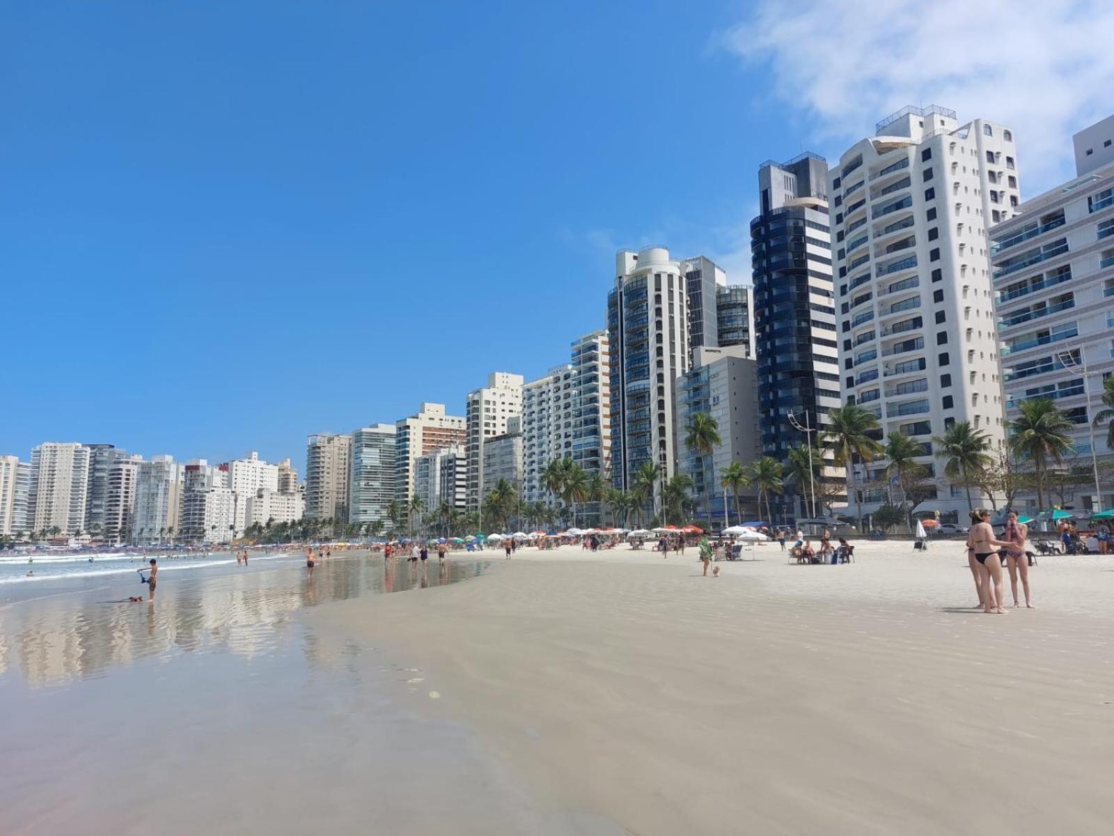 Apartamento Com Vista Mar Гуаружа Экстерьер фото