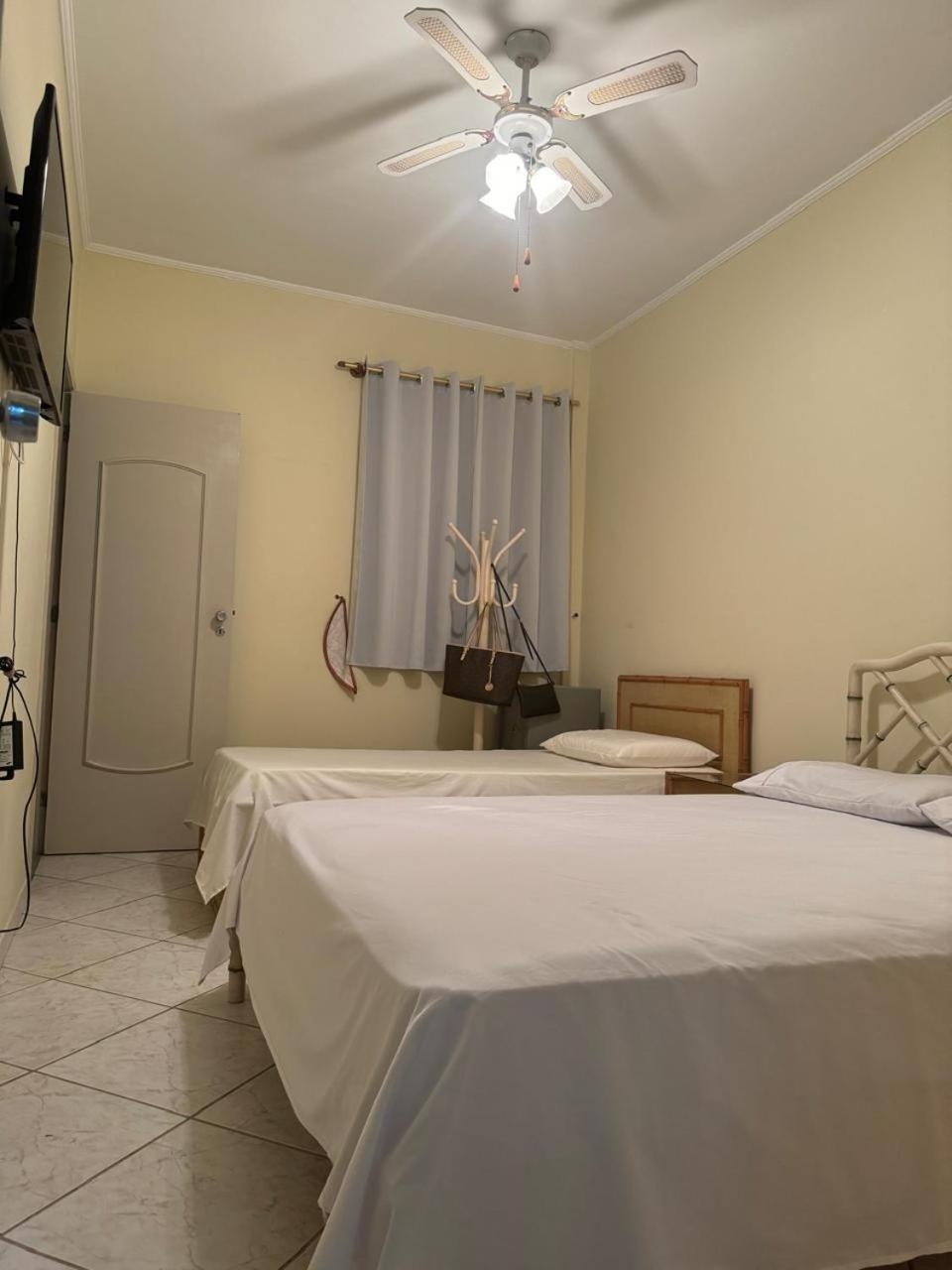Apartamento Com Vista Mar Гуаружа Экстерьер фото