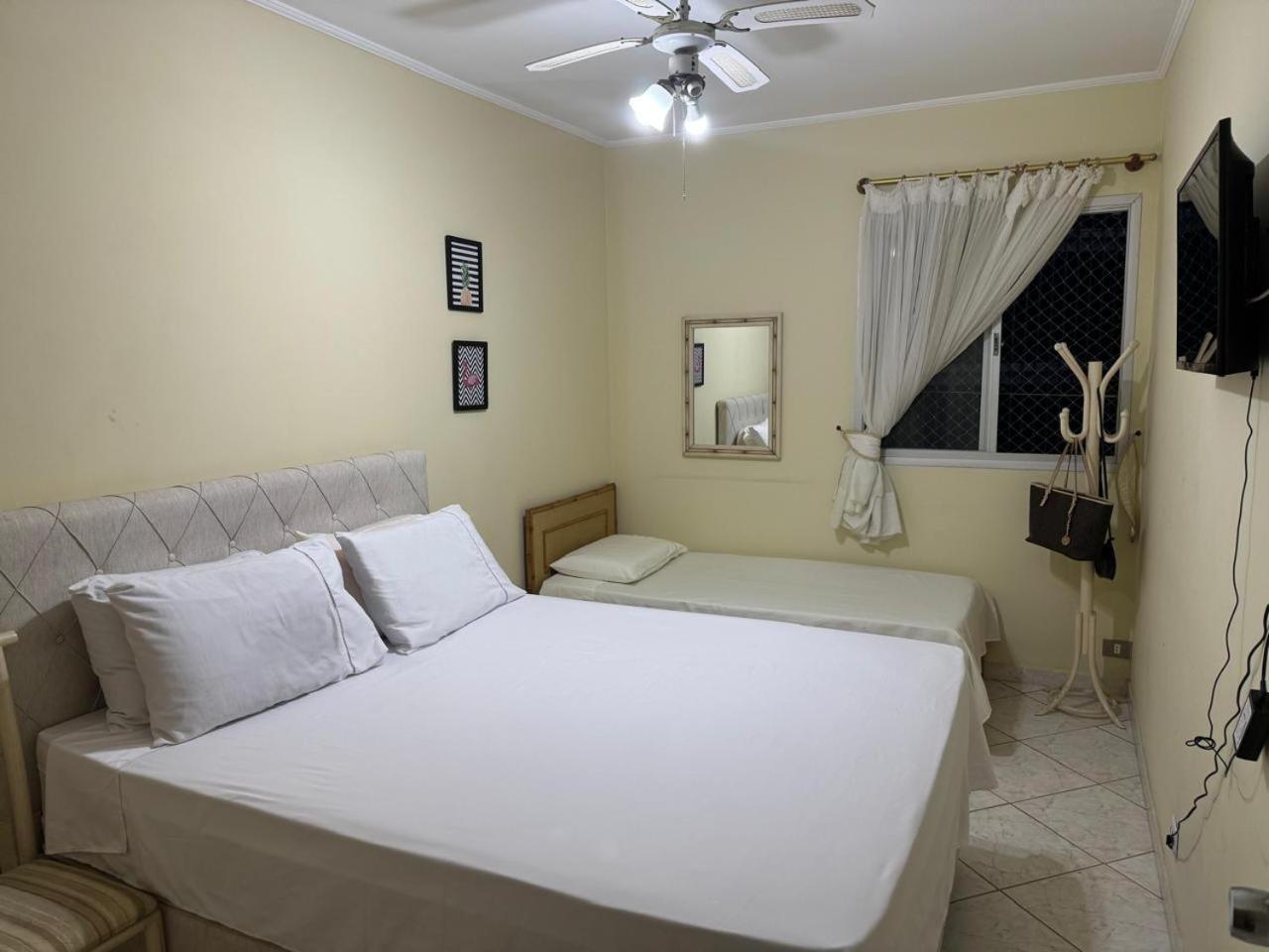 Apartamento Com Vista Mar Гуаружа Экстерьер фото